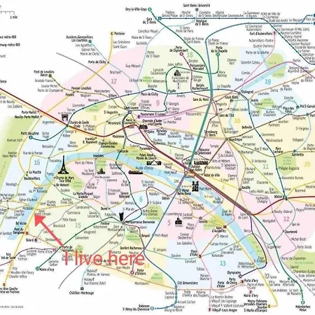 Apartment Large, Quiet, Familial Floor Duplex Paris